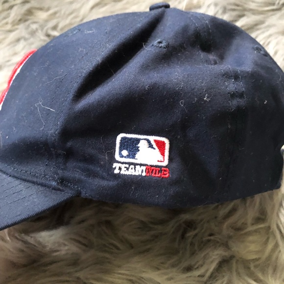 Boston Red Sox adjustable mlb hat - Picture 2 of 3